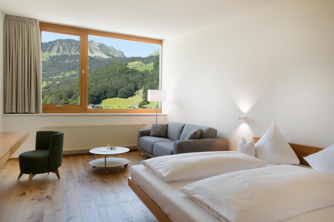 Hotel Krone In Au Au (Vorarlberg) Dış mekan fotoğraf