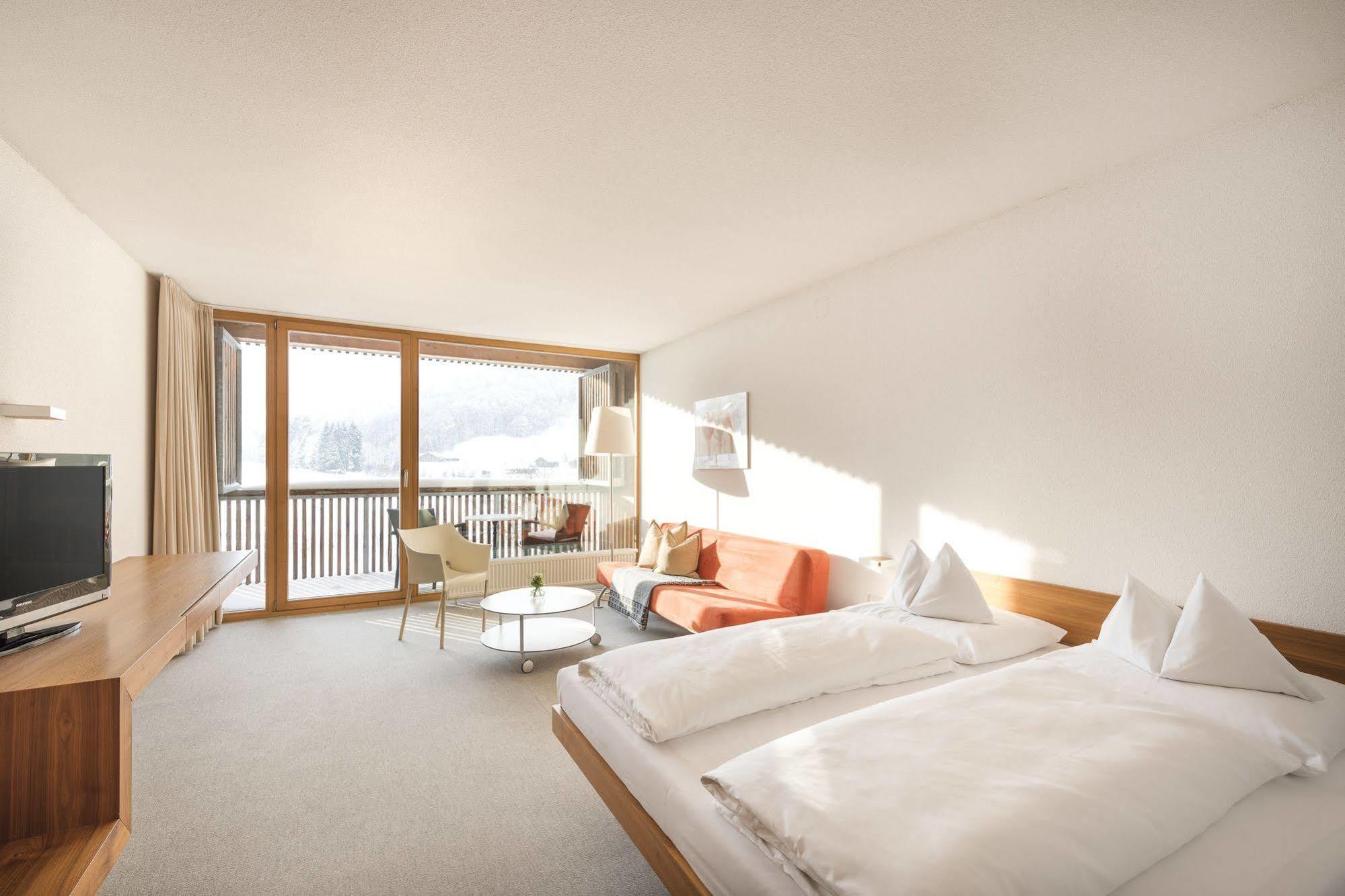 Hotel Krone In Au Au (Vorarlberg) Dış mekan fotoğraf